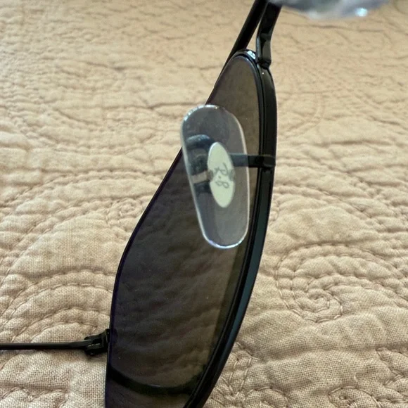 Ray-Ban polarized Aviator sunglasses new in box - Picture 6 of 16